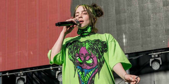 Official! Billie Eilish Fills the Soundtrack for the Latest James Bond Film, 'NO TIME TO DIE'