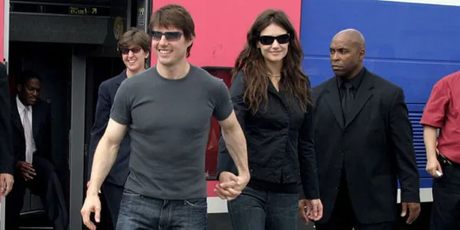 Resmi Cerai Dari Tom Cruise, Katie Holmes Angkat Bicara