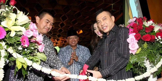 Resmi Dibuka, Anang Karaoke Didatangi Pejabat Kota Malang!