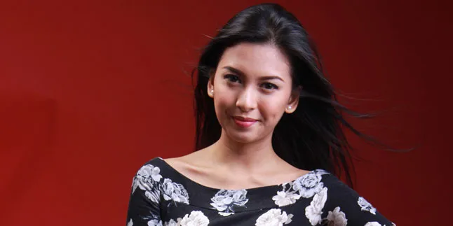 Resmi Nikah, Alisia Rininta & Suami Akan Bulan Madu di Eropa