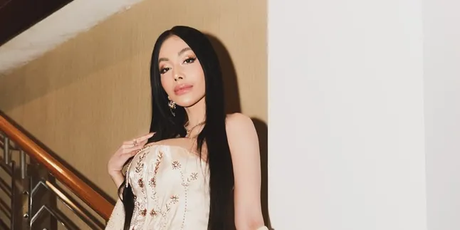 Ressa Rossano Reveals Deep Desire for Denada, Wants to Hug and Kiss Mother's Feet