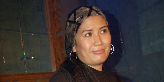 Retrospective, Album Comeback Nicky Astria