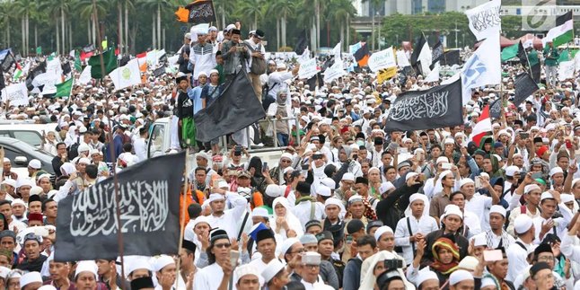 212 Reunion Held Today, Monas Already Full Since Dawn