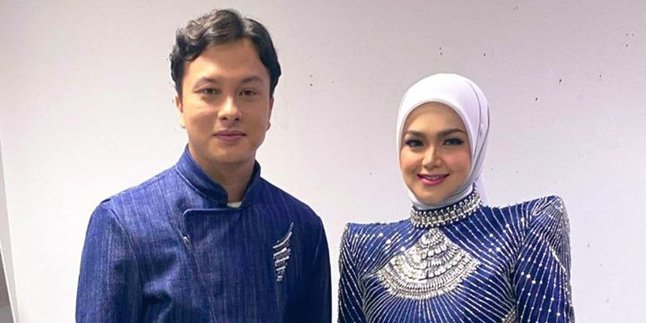 Rare Reunion of Nicholas Saputra and Siti Nurhaliza, 'Debaran Cinta' 23 Years Later