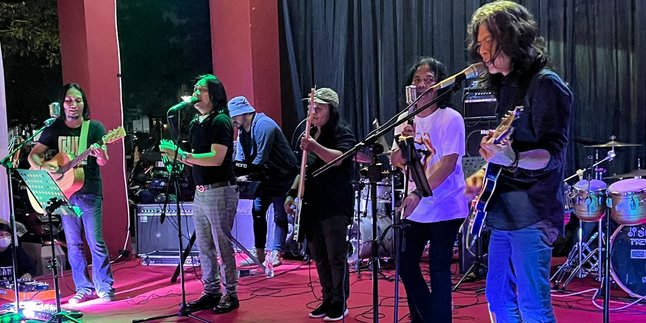 Reuni Legenda Musik Rock Hibur Masyarakat Lewat Konser 'Gebyar Tahun Baru 2023'