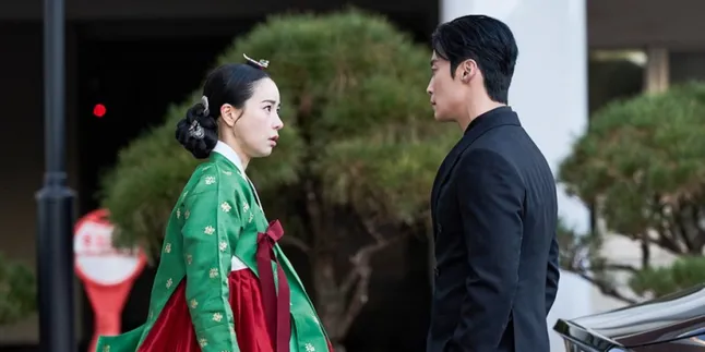 Review of the Korean Drama My Royal Nemesis Starring Lim Ji Yeon and Heo Nam Jun: Hilarious and Full of Past Secrets
