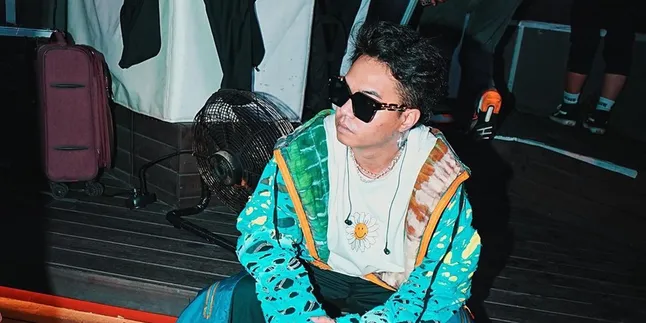 Reza Arap Bakal Hadirkan Bukti Surat di Sidang Perceraian dengan Wendy Walters Reza Arap Bakal Hadirkan Bukti Surat di Sidang Perceraian dengan Wendy Walters