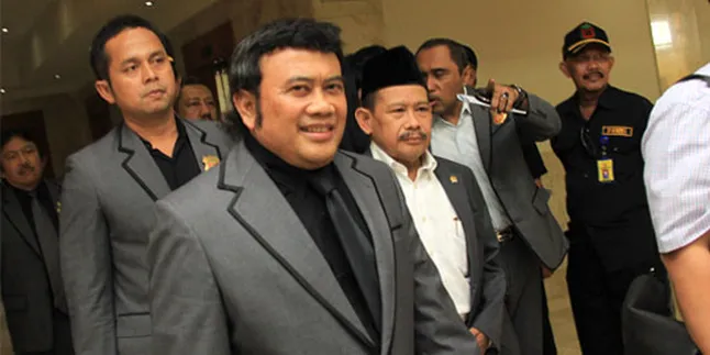 Rhoma Irama Ngaku Beda Dengan Bakal Capres Lain Rhoma Irama Ngaku Beda Dengan Bakal Capres Lain