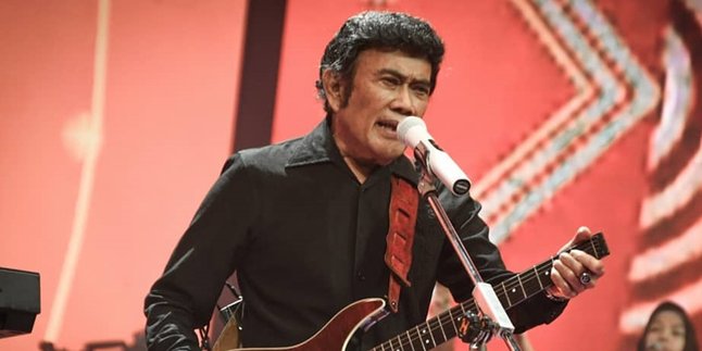 Rhoma Irama Apparently Experienced Worries and Confusion When Pursuing a Career in the Music World