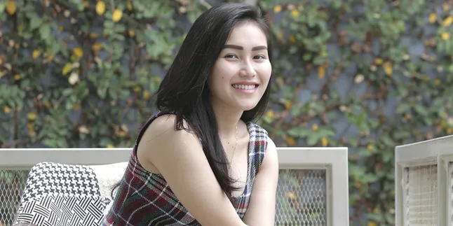 Ria Ricis Ajak Kamu Kepoin Isi Rumah Ayu Ting Ting, Yuk Intip! Ria Ricis Ajak Kamu Kepoin Isi Rumah Ayu Ting Ting, Yuk Intip!
