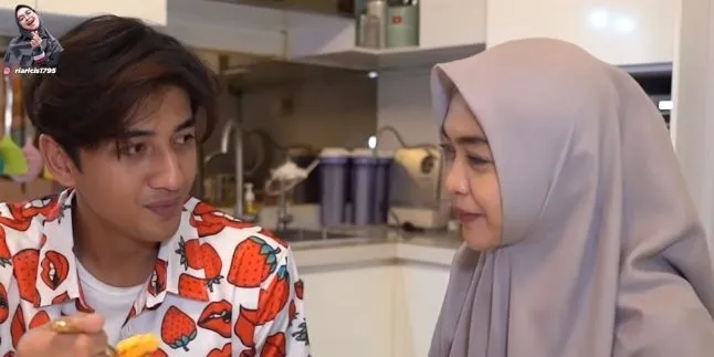 Ria Ricis dan Harris Vriza Klarifikasi Hubungan Mereka Ria Ricis dan Harris Vriza Klarifikasi Hubungan Mereka