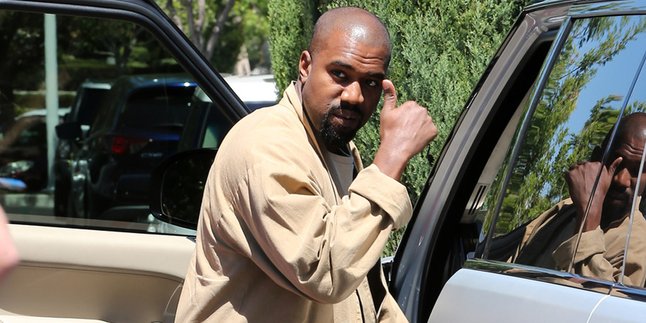 Ribuan Haters Tandatangani Petisi Tolak Penampilan Kanye West