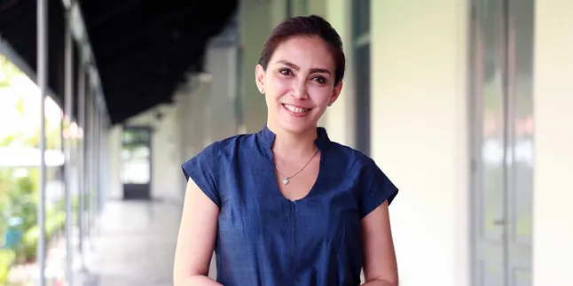 Rieke Diah Pitaloka Kenang Nani Wijaya Sosok yang Temani Saat Terpuruk Jadi Single Mom