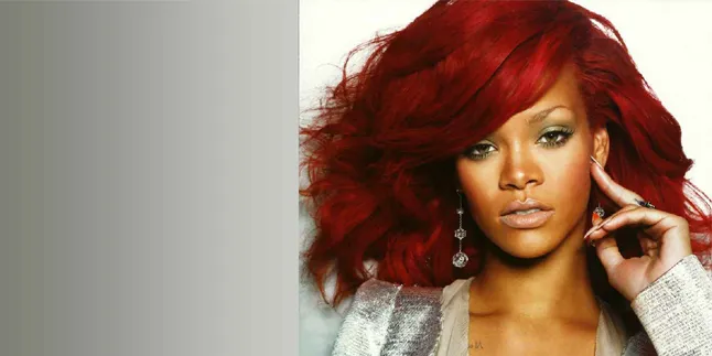 Rihanna Pamer Foto Bugil (Lagi)