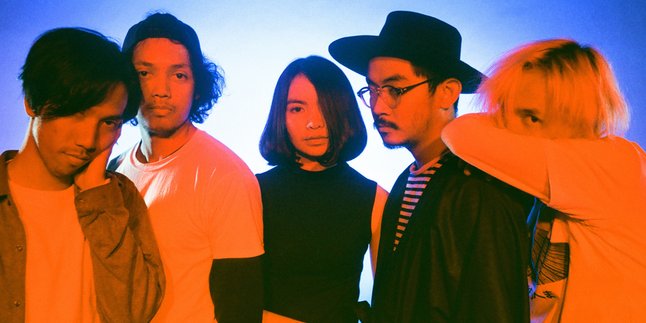 Rilis Album Debut 'SPECTRUM', Heals Invasi 7 Kota Jawa - Bali