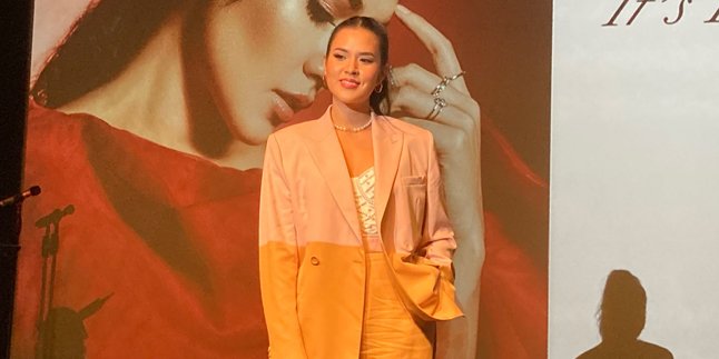 Raisa Reveals Sweet Support from Hamish Daud for 'IT'S PERSONAL' Album Release