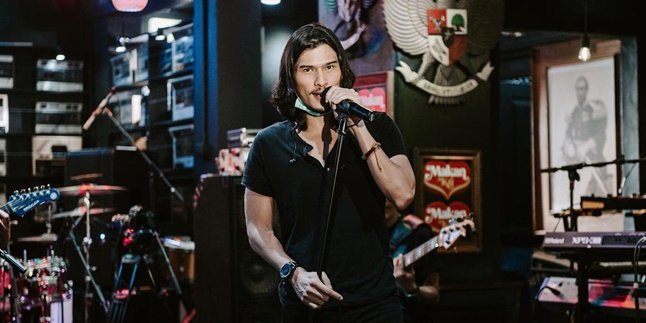 Release of 'Bayangmu', Virzha Wants to Revive 90s Rock Music