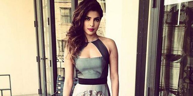 Rilis Debut Single di London, Priyanka Chopra Bakal Beri Kejutan