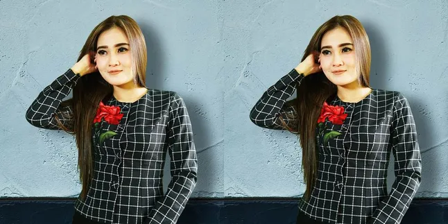 Rilis Lagu Baru Berjudul 'Mungkinkah', Nella Kharisma Remake Lagu Band Stinky