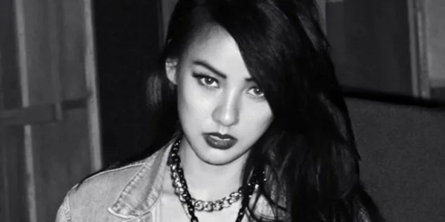 Rilis Lagu Baru, Lee Hyori Jadi 'Bad Girl'