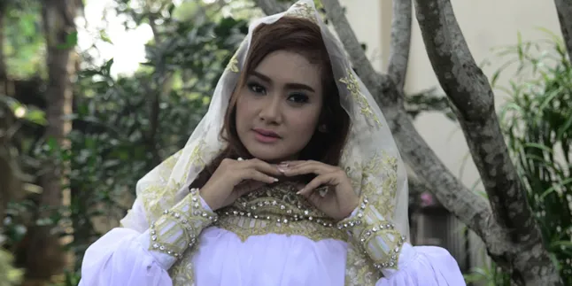 Rilis Lagu Religi, Cita Citata Ogah Disebut Latah