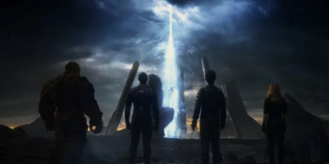 Rilis Poster Baru, Intip Kerennya Para 'FANTASTIC FOUR' Ini Rilis Poster Baru, Intip Kerennya Para 'FANTASTIC FOUR' Ini