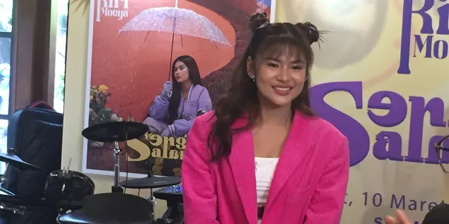 Rilis Single ‘Sengaja Salah’, Riri Moeya Banyak Dapat Masukan dari Rossa