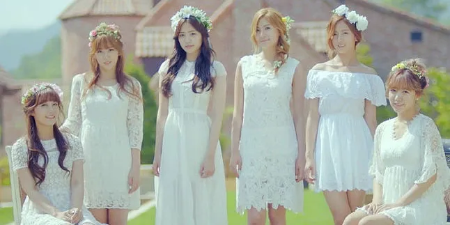 Rilis Teaser MV 'Secret Garden', A Pink Cantik Ala Putri