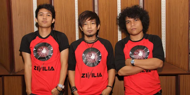 Rilis 'TRILOGY', Zivilia Tetap Jagokan 'Aishiteru'