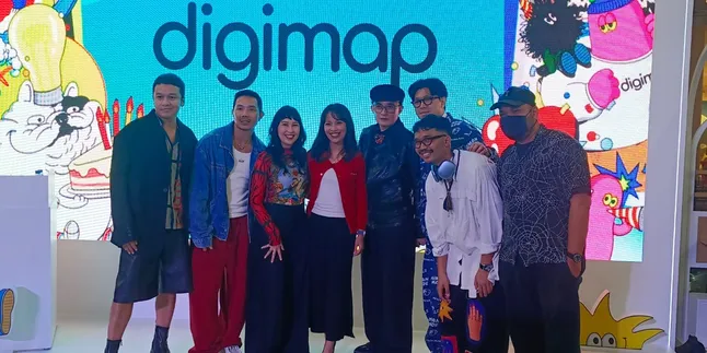 Rinaldy Yunardi hingga Muklay Karya Kolaborasinya Dipamerkan Rinaldy Yunardi hingga Muklay Karya Kolaborasinya Dipamerkan