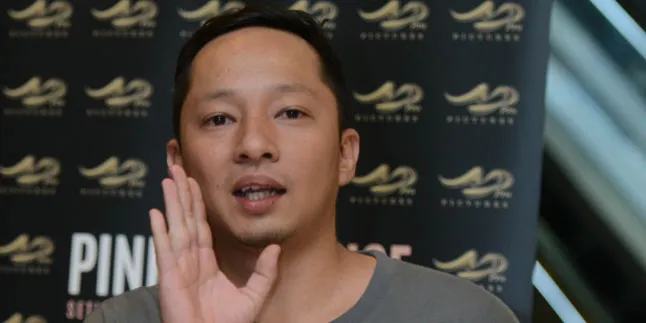 Ringgo Agus Rahman, Tetap Tak Merokok di Depan Anak
