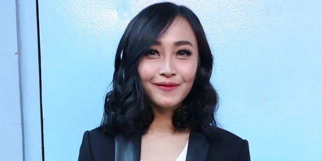 Rinni Wulandari Adakan Pengajian Menjelang Pernikahannya