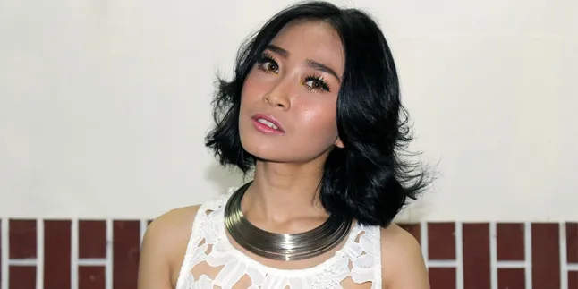 Rinni Wulandari: Jauhi Virus HIV AIDS, Tapi Jangan Orangnya