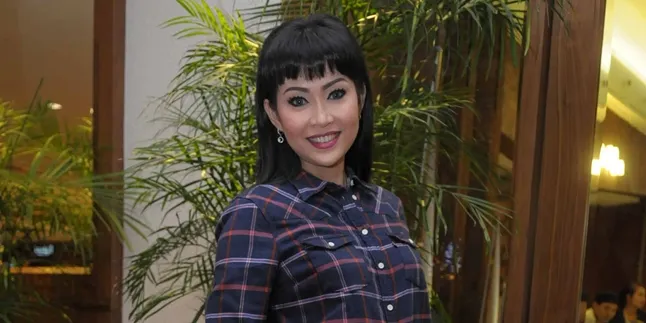 Rintis Bisnis Online, Inilah Cerita Seru Ratna Listy Rintis Bisnis Online, Inilah Cerita Seru Ratna Listy