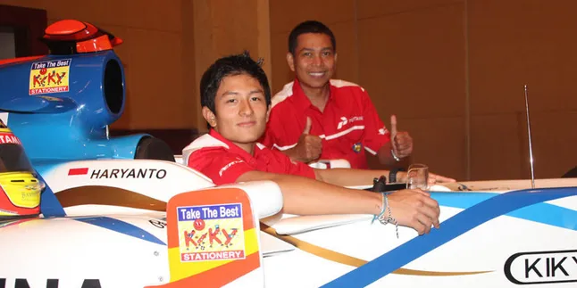 Rio Haryanto Senang Jadi Idola Baru Anak Muda Indonesia