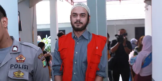 Rio Reifan Tertangkap Narkoba, Pakai Kotak Kemasan Teh Untuk Konsumsi Sabu-Sabu