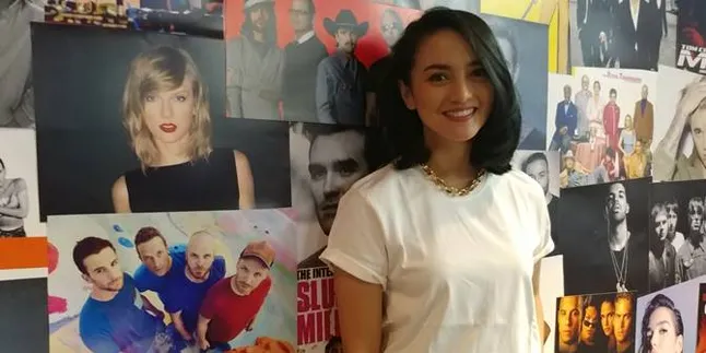Ririn Ekawati Disebut Doyan Travelling Pakai Warisan Suami, Ternyata Ini Faktanya Ririn Ekawati Disebut Doyan Travelling Pakai Warisan Suami, Ternyata Ini Faktanya