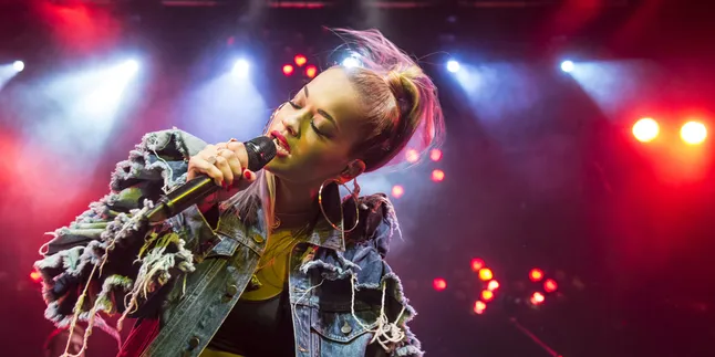Rita Ora: Industri Musik Lebih Berat Bagi Wanita
