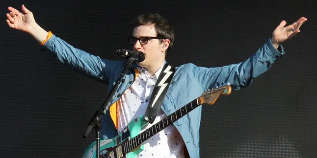 Rivers Cuomo 'Weezer' Rilis Album Baru Dalam Bahasa Jepang