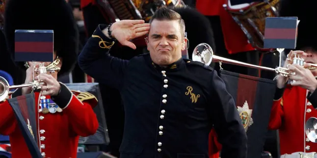Robbie Williams: Ada Adegan Seks di Panggungku!