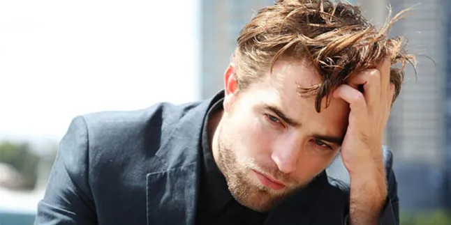 Robert Pattinson Sempat 'Gila' Saat Syuting 'BREAKING DAWN PART 2'