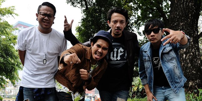 Rocket Rockers Melesat ke Era 90-an di Album Baru