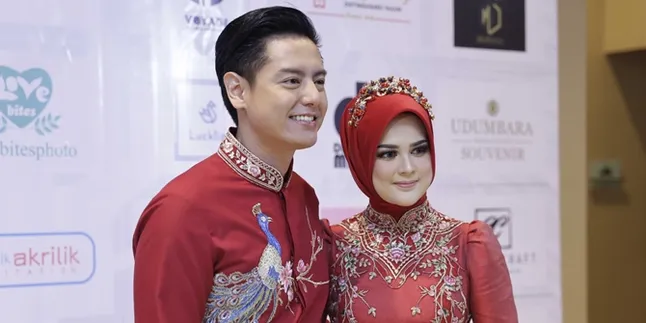 Roger Danuarta dan Cut Meyriska Baru Sebulan Menikah, Ingin Punya Anak 2 Roger Danuarta dan Cut Meyriska Baru Sebulan Menikah, Ingin Punya Anak 2