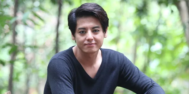 Roger Danuarta Dapat Hikmah Setelah Jalani Rehabilitasi Narkoba Roger Danuarta Dapat Hikmah Setelah Jalani Rehabilitasi Narkoba