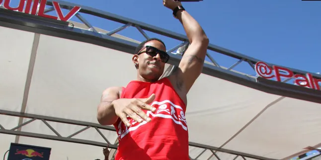 Romantis! Ludacris Nikahi Kekasihnya di Perayaan Natal Romantis! Ludacris Nikahi Kekasihnya di Perayaan Natal