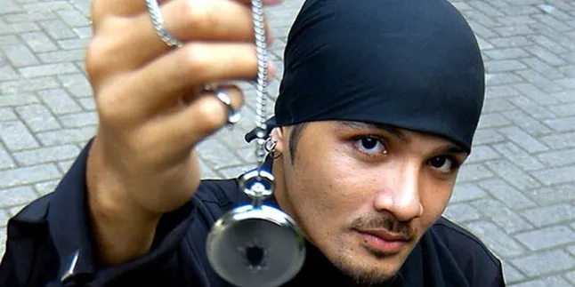 Romy Rafael Rekam Proses Ayahnya Meninggal