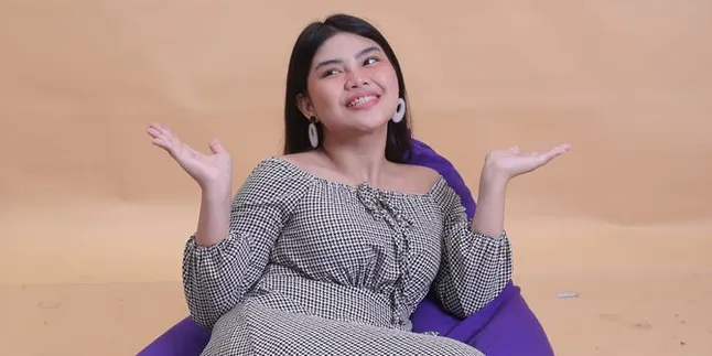 Rosa Meldianti Akhirnya Ungkap Sosok Kekasih Gantengnya, Seorang Pilot