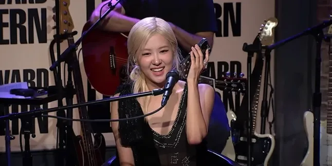 Rose BLACKPINK Bocorkan Demo Lagu APT, Liriknya Berbeda - Fans Minta APT 1.0 Dirilis