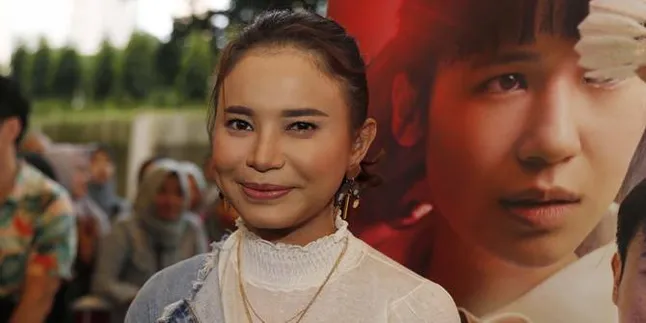 Rossa Bangga Bisa Nyanyikan Soundtrack Film 'SUSI SUSANTI: LOVE ALL'