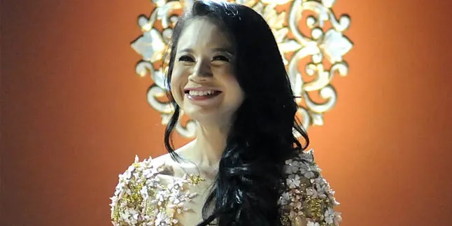 Rossa Bangga Ramaikan Soundtrack Film 'Soekarno'